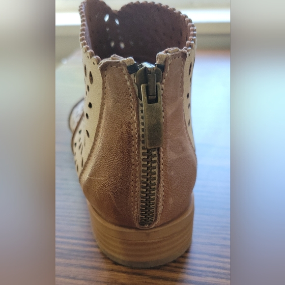 Sundance leather ankle boots sz 39 - Picture 6 of 8